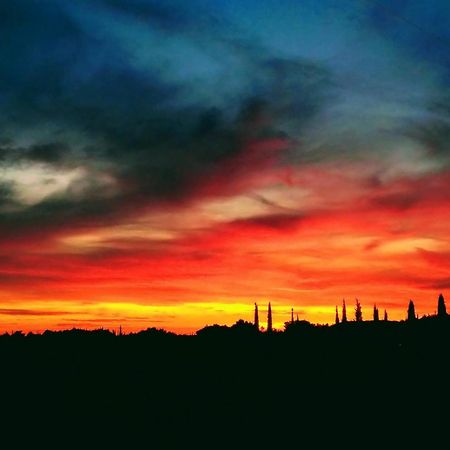 Le Petit Appartement Čilipi Buitenkant foto