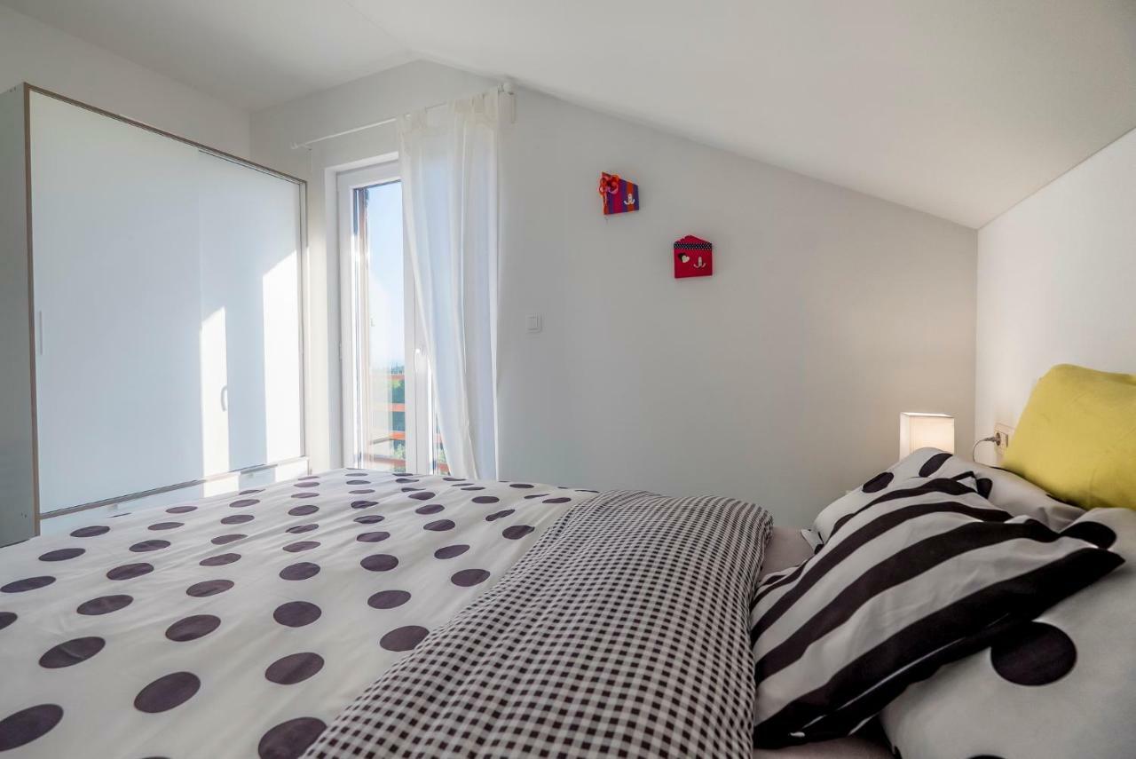 Le Petit Appartement Čilipi Buitenkant foto