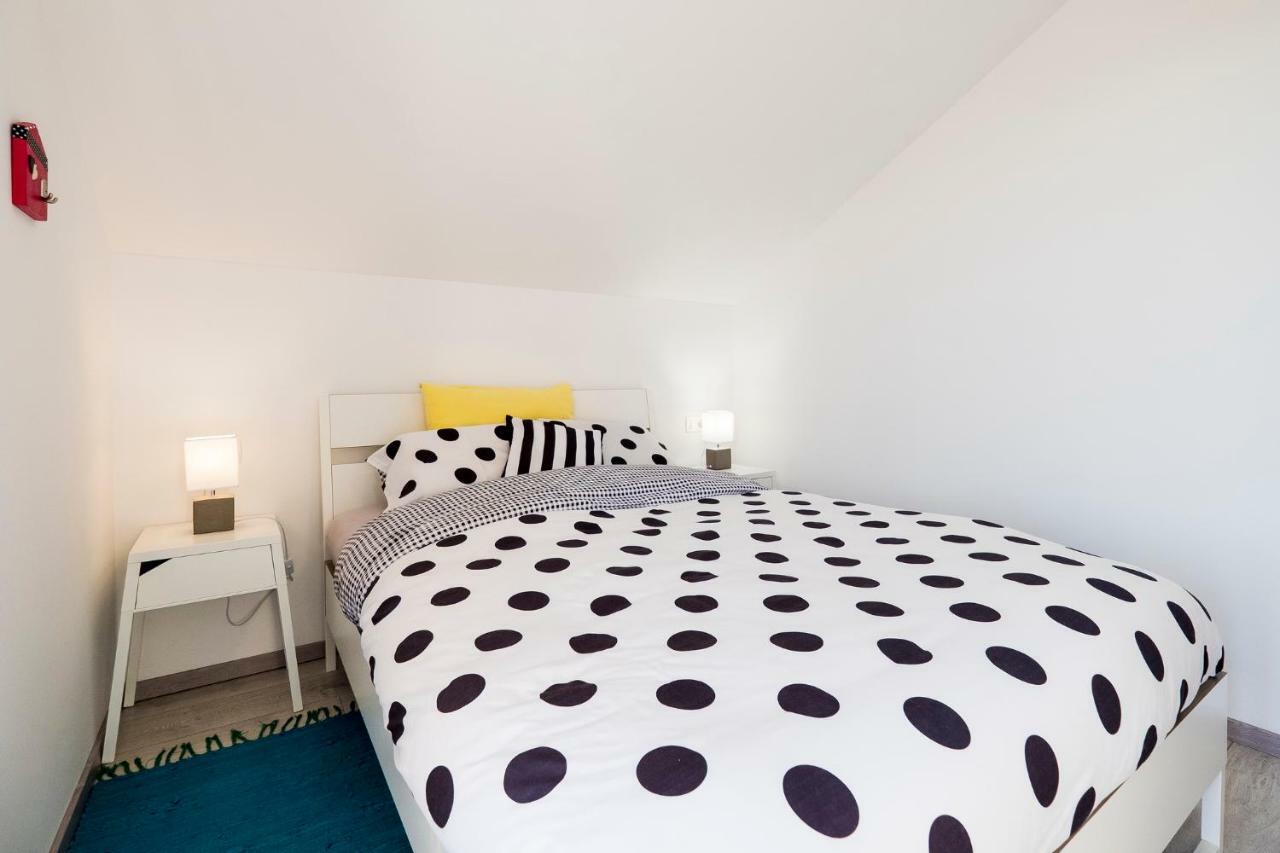 Le Petit Appartement Čilipi Buitenkant foto