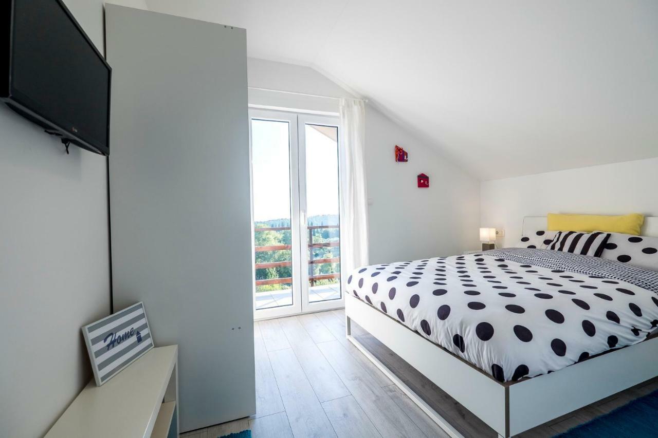 Le Petit Appartement Čilipi Buitenkant foto